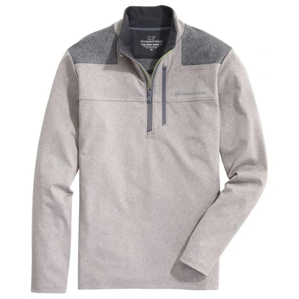 Men’s Vineyard Vines Medium On-The-Go Shep Pull-Over in Pier Grey Shirt